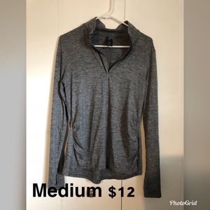 Maternity 3/4 zip